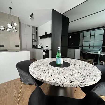 Apartament Rzeszow Apartment *